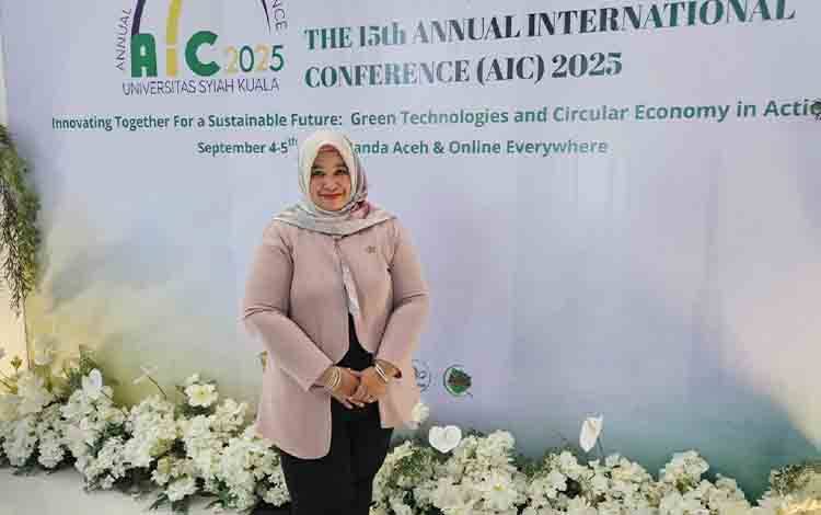 Prof Rahmawaty dari Universitas Sumatera Utara Tampil Sebagai Presenter dalam AIC ke-15 di Banda Aceh