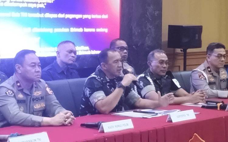 TNI Bantah Lima Informasi Viral yang Menyebut TNI Terlibat Aksi Demo