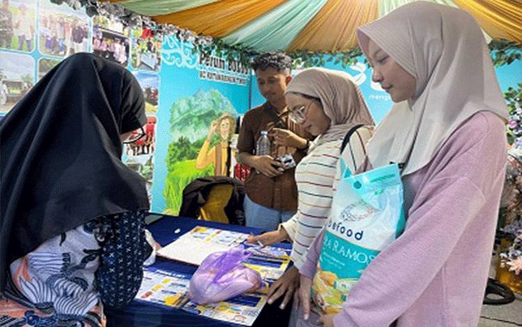 Beras Premium Milik Bulog Diminati Banyak Masyarakat Kotim