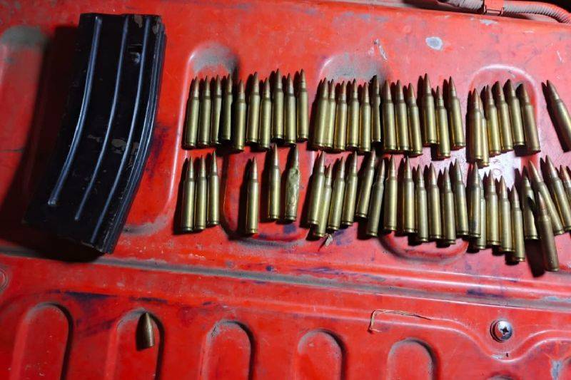 131 Butir amunisi berbagai kaliber ditemukan warga di Sentani, Kabupaten Jayapura. (ANTARA/HO/Polres Jayapura)