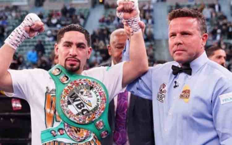 Mantan Juara Dunia Dua Divisi Danny Garcia Bersiap untuk Laga Pensiun