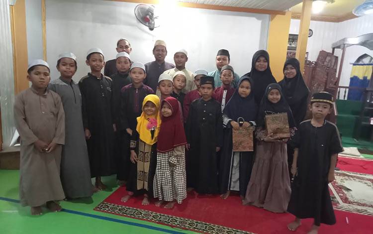 Gebyar Maulid Nabi Muhammad SAW, Rumah Ilmu Sahabat Ar Ra'uuf Hadirkan Semangat Cinta Rasulullah