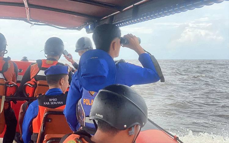 Tim SAR Gabungan Intensif Cari ABK KMN Surya Kencana yang Tenggelam di Laut Segintong