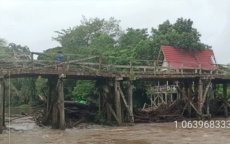 Banjir di Desa Tumbang Laku Seruyan Berangsur Surut