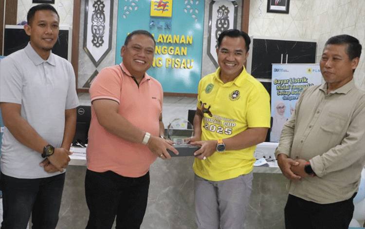 Bupati Pulpis Dorong PLN Roadmap Listrik Desa 2027 Dimulai 2026