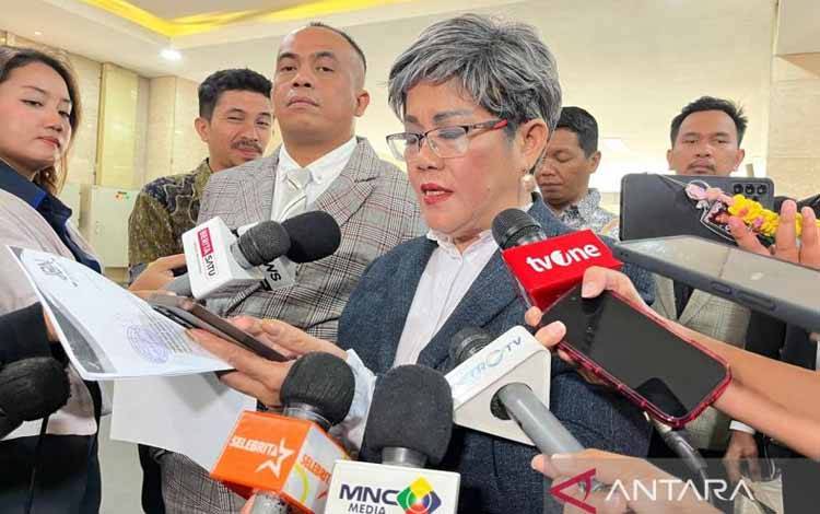 Lisa Mariana Ajukan Permohonan Tes DNA Ulang di Singapura