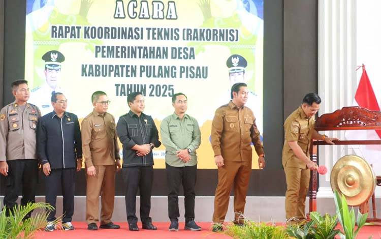 Bupati Pulang Pisau Buka Rapat Kerja Teknis Pemdes, Ini Pesan untuk Kades