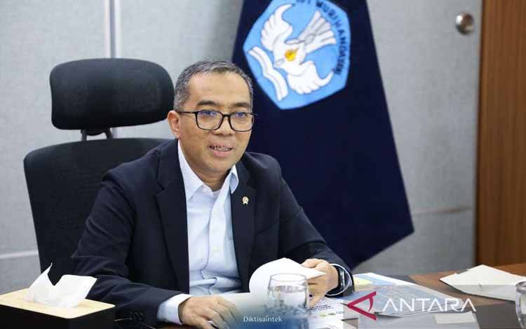 Kemdiktisaintek Gelontorkan Dana Rp110 Miliar untuk Riset Mahasiswa