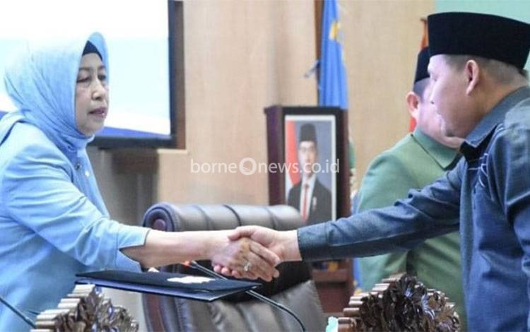 Fraksi DPRD Barito Utara Sampaikan Pendapat Akhir, Setujui Raperda Pertanggungjawaban APBD 2024