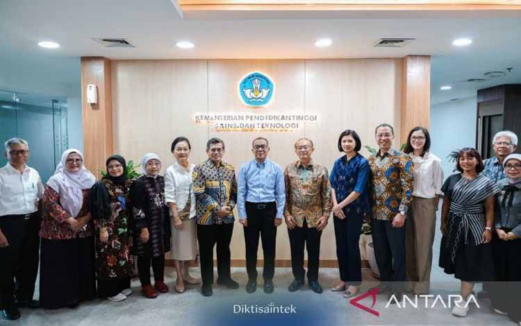 Kemdiktisaintek Gandeng Swasta Akselerasi Pemenuhan Dokter Spesialis