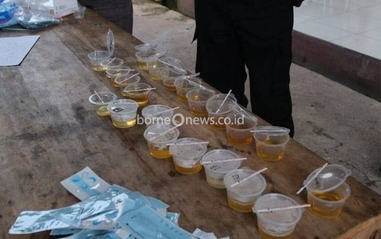 Polres Lamandau Gelar Tes Urine Mendadak Kepada Personel