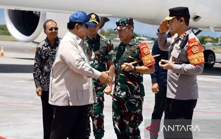 Dari Abu Dhabi, Presiden Prabowo Tiba di Bali untuk Cek Dampak Bencana