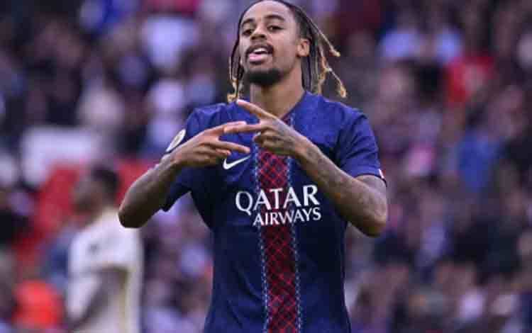 Bradley Barcola mencetak dua saat PSG kalahkan Lens dalam lanjutan Ligue 1 di Parc des Princes pada Minggu (14/9/2025). PSG.fr