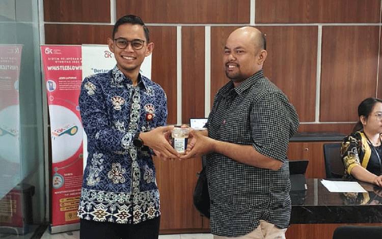 Kepala OJK Turun Langsung Layani Masyarakat di Hari Pelanggan Nasional