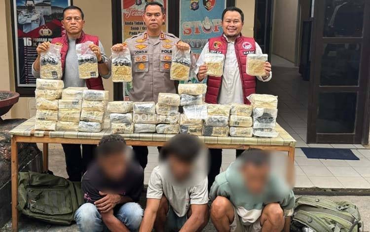 Polres Lamandau Gagalkan Penyelundupan 44 Kg Narkoba Lintas Provinsi