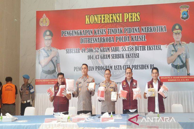 Polda Kalsel Ungkap Penyelundupan 51 Kg Sabu Asal Malaysia Jaringan Fredy Pratama