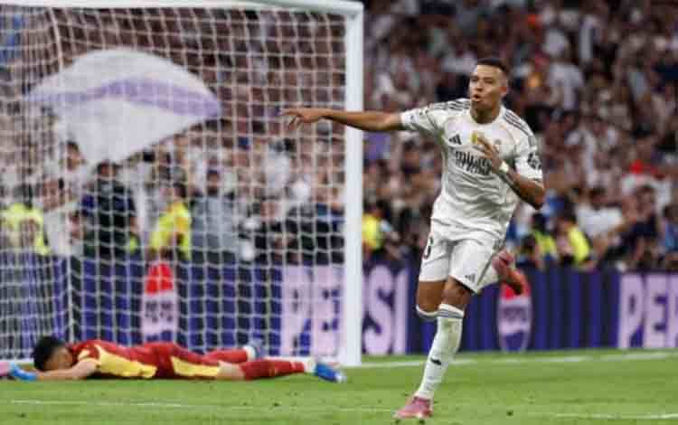 Madrid dan Spurs Menang Tipis di Kandang Mereka