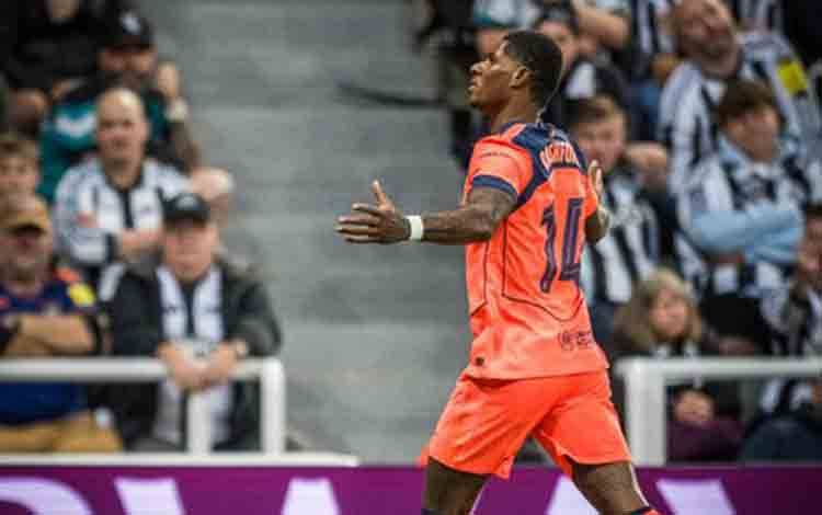 Flick puji Rashford setelah Cetak Gol Perdana untuk Barcelona
