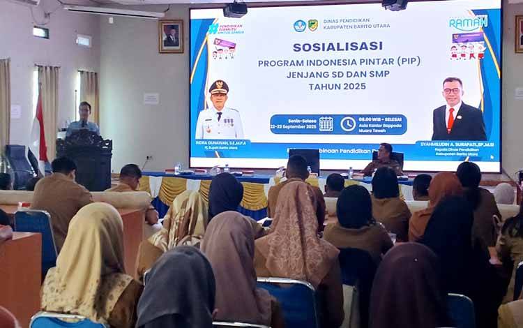Disdik Barito Utara Sosialisasikan Program Indonesia Pintar 2025 untuk SD dan SMP