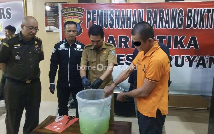 Satresnarkoba Polres Seruyan Tangkap Residivis Kambuhan di Desa Ayawan, Amankan 17,45 Gram Sabu
