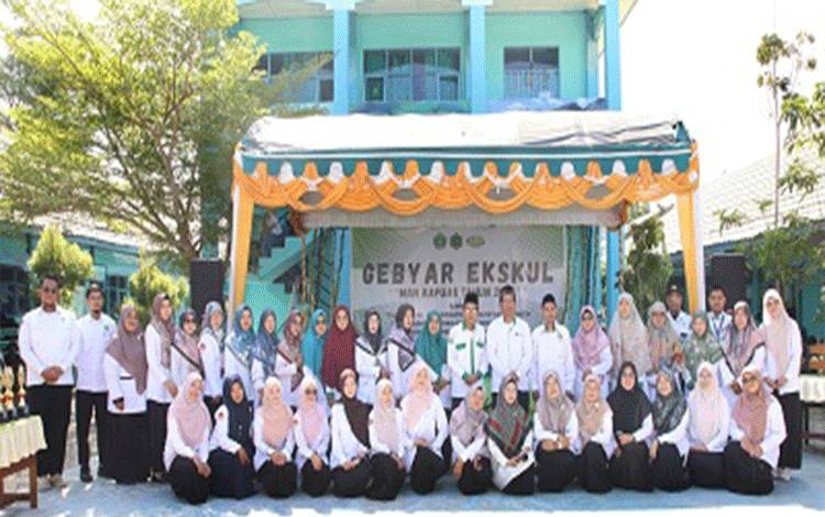MAN Kapuas Gelar Gebyar Ekskul 2025, Ajang Tumbuhkan Jiwa Kreatif dan Sportif