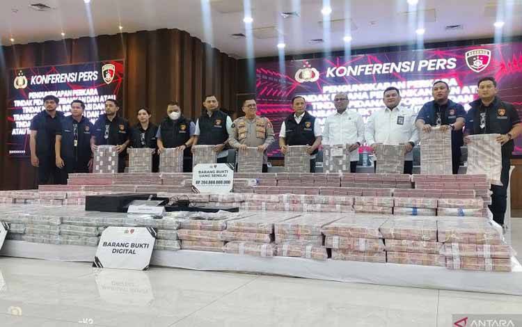 Polri Bongkar Kasus Pembobolan Rekening Dormant Bank Senilai Rp204 M