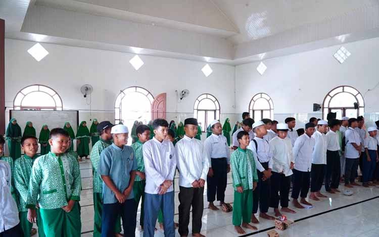 OJK Dorong Kemandirian Ekonomi di Pondok Pesantren Hidayatullah Palangka Raya