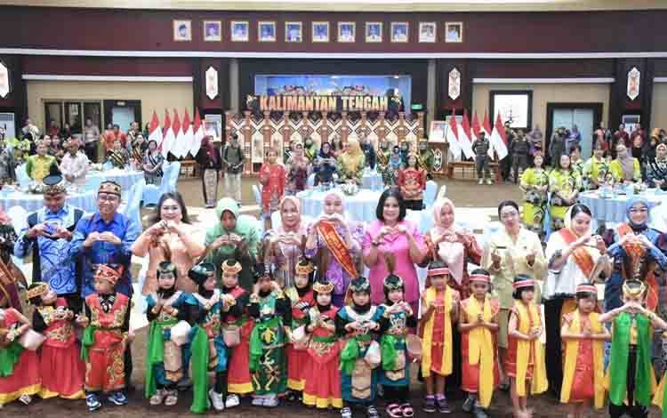 Bunda PAUD Motor Penggerak Kesadaran Pendidikan Anak Usia Dini di Kalteng