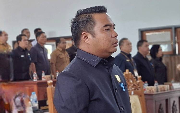 DPRD Gunung Mas Ajak Generasi Muda Melestarikan Budaya Lokal