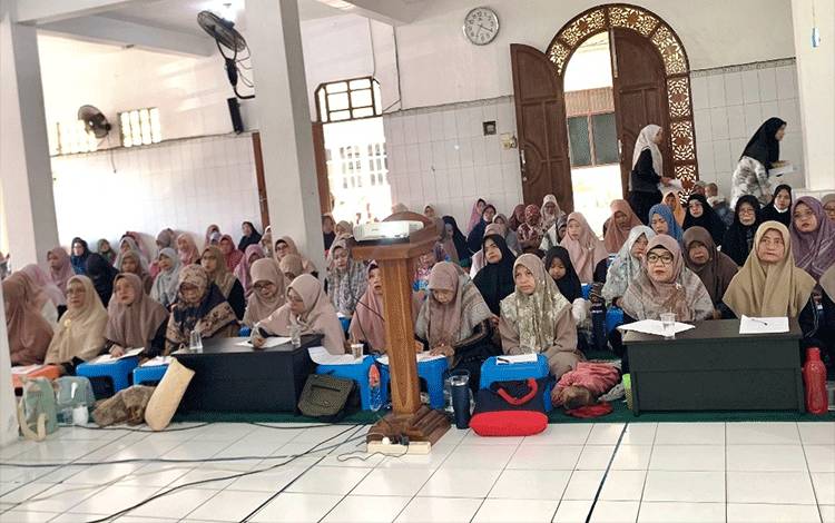 DPW LDII Kalteng Bekali Muslimah dengan Pemahaman Fiqh dan Ibadah