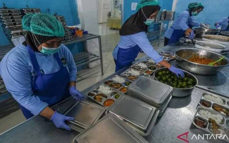 BGN Nonaktifkan 56 SPPG Terkait Kasus Keracunan MBG yang Berulang
