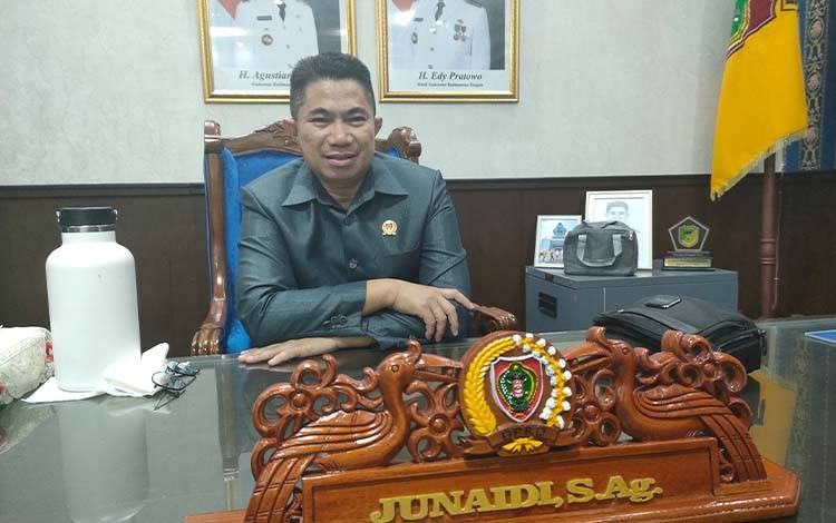 Wakil Ketua III DPRD Kalteng Dorong Pemda Kelola Lahan Sawit yang Sita Negara Libatkan Masyarakat Lokal