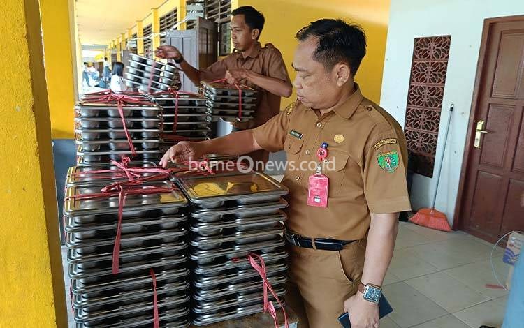 Orang Tua Murid di Barito Timur Keluhkan Makan Bergizi Gratis Tidak Layak Konsumsi