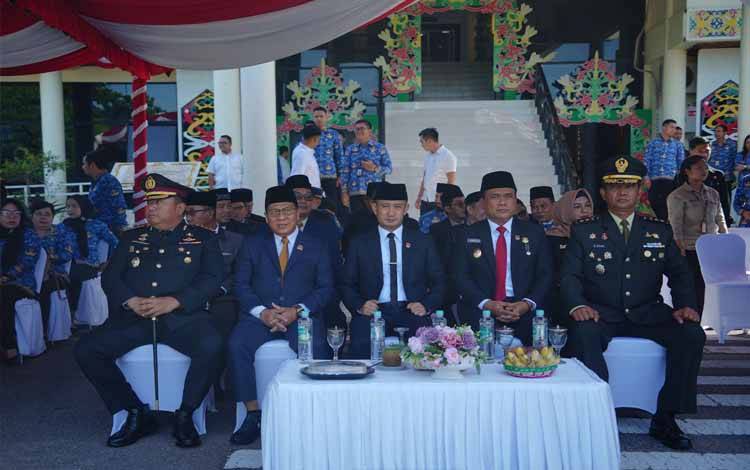Wali Kota Fairid Naparin : Pancasila Benteng Pertahanan, Pemuda Penggerak Pembangunan Palangka Raya
