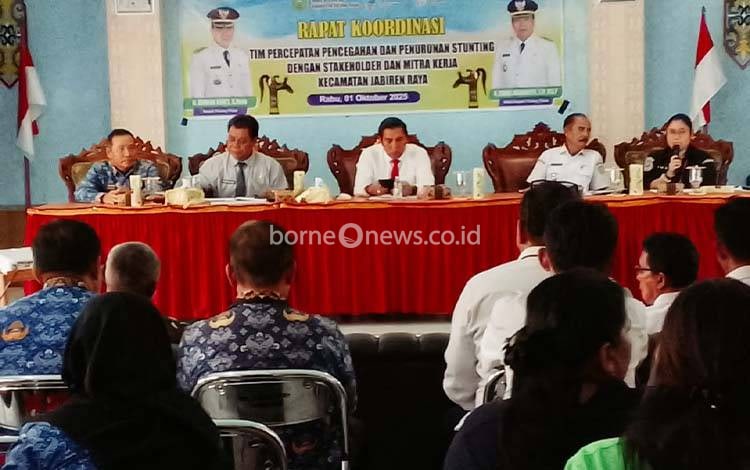 Wabup Pulang Pisau Pimpin Rapat Penurunan Stunting di Jabiren, Ini Pesan yang Disampaikan
