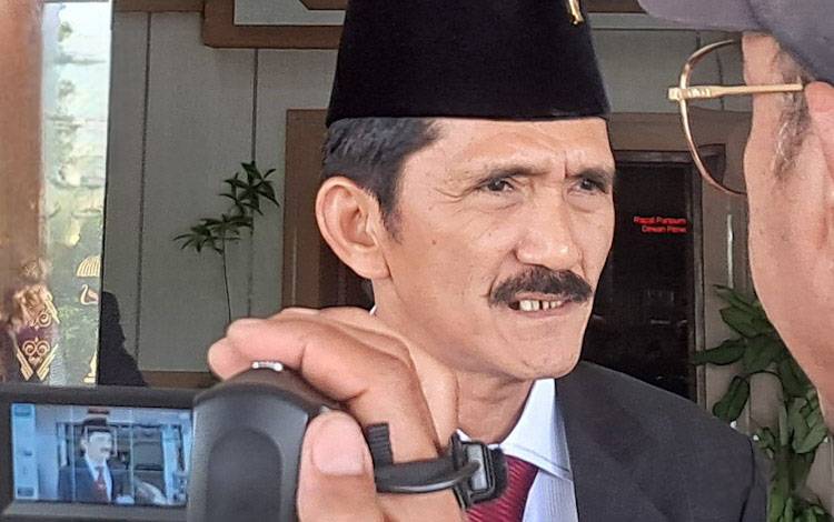 Ketua DPRD Kobar Mulyadin