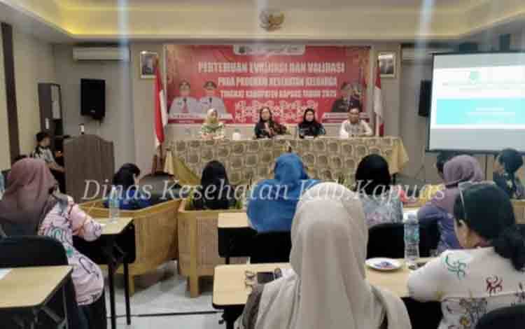 Kadinkes Kapuas Tegaskan Data Valid Kunci Sukses Program Kesehatan Keluarga