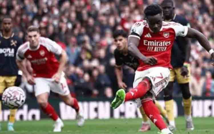 Arsenal Geser Liverpool dari Puncak Klasemen Usai Hantam West Ham 2-0