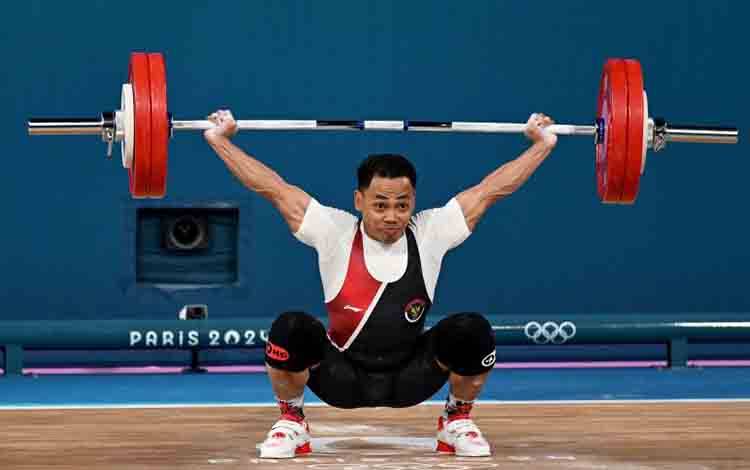 Eko Yuli Raih Perunggu Snatch Kejuaraan Dunia 2025 di Norwegia