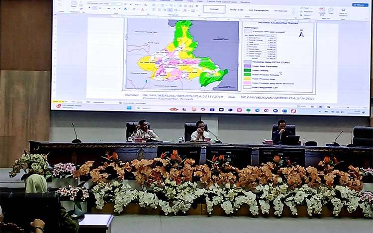 Warga Kelola Lahan Puluhan Tahun tapi Ditetapkan sebagai Kawasan Hutan