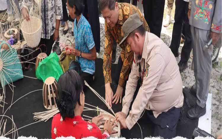 Katingan Targetkan Rotan Kembali Jadi Primadona Lewat Produk Berorientasi Ekspor