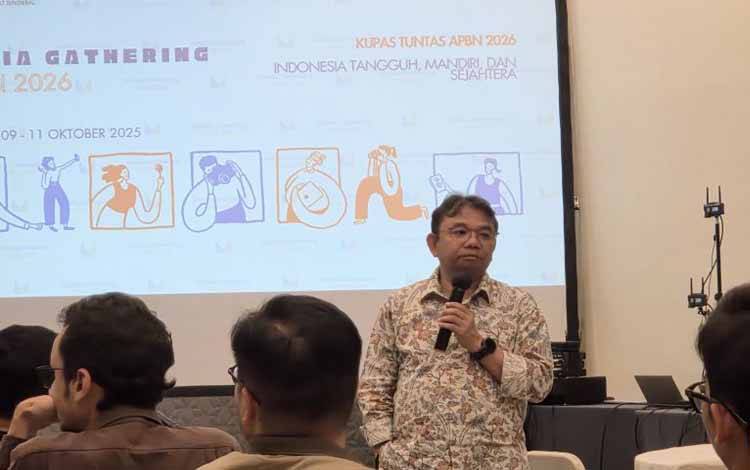 Staf Ahli Menteri Keuangan Bidang Kepatuhan Pajak Yon Arsal dalam cara Media Gathering Kemenkeu 2025 di Jakarta, Jumat (10/10/2025). (ANTARA/Bayu Saputra)