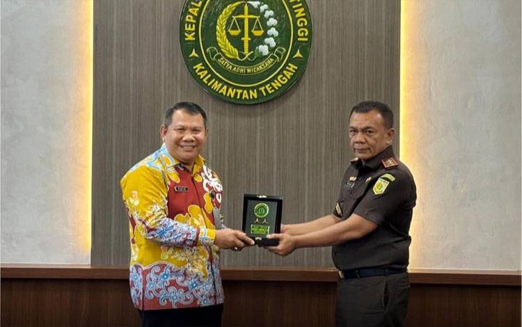 Kejati Kalteng dan Ditjen PAS Palangka Raya Tingkatkan Koordinasi Pembinaan Narapidana