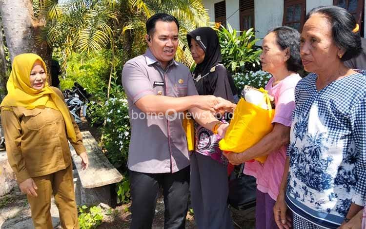 Bupati Pulang Pisau Tinjau Gerakan Pangan Murah di Jabiren Raya, Tekan Inflasi dan Ringankan Beban Warga
