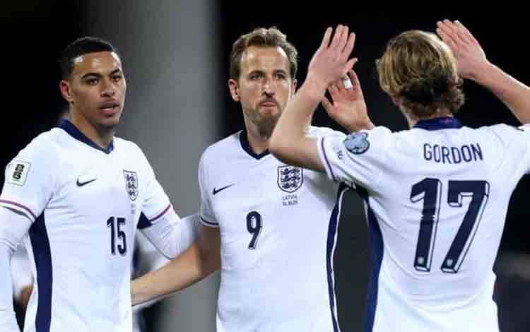 Harry Kane Nilai Timnas Inggris Kalah Karena Main Terlalu Bertahan
