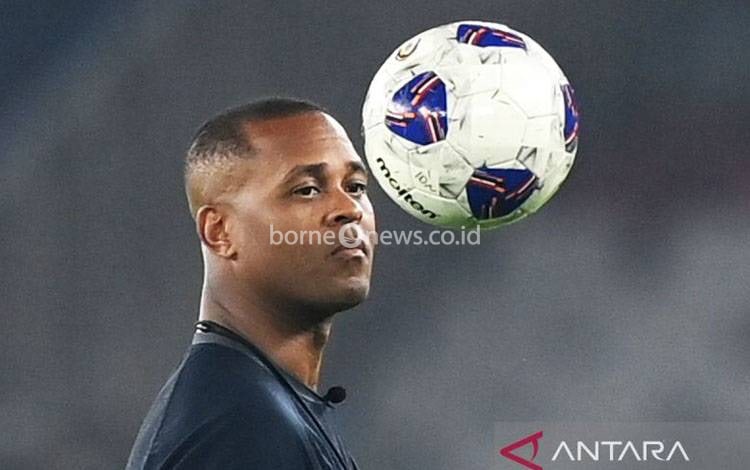 Pelatih Timnas Indonesia Patrick Kluivert. ANTARA FOTO/Bayu Pratama S/nz/aa.