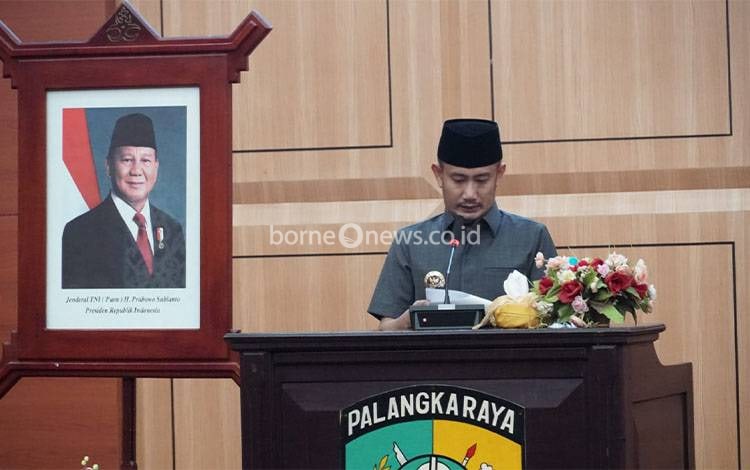 Wali Kota Palangka Raya Sampaikan 4 Raperda Prioritas di Rapat Paripurna DPRD