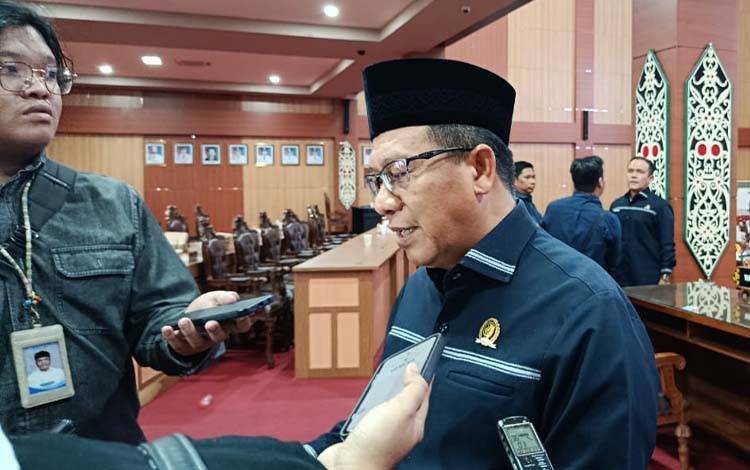 Ketua DPRD Palangka Raya Ingatkan Prosedur Penyampaian Perda Harus Tepat Waktu