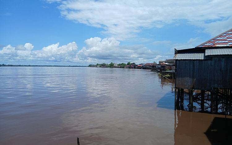 Cuaca Panas Kuala Kapuas, BMKG Ungkap Penyebab dan Beri Imbauan Waspada Perubahan Cuaca Ekstrem