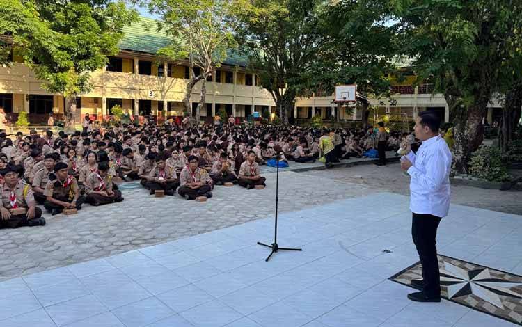 OJK Kalteng Dorong Literasi Keuangan Pelajar Lewat Edukasi dan Pembukaan Rekening SimPel